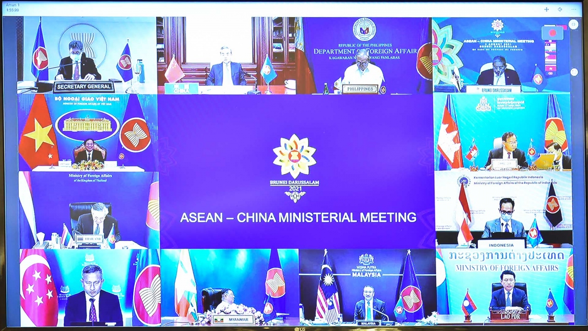 Các Bộ trưởng Ngoại giao ASEAN-Trung Quốc cam kết tiếp tục thực hiện đầy đủ, hiệu quả DOC